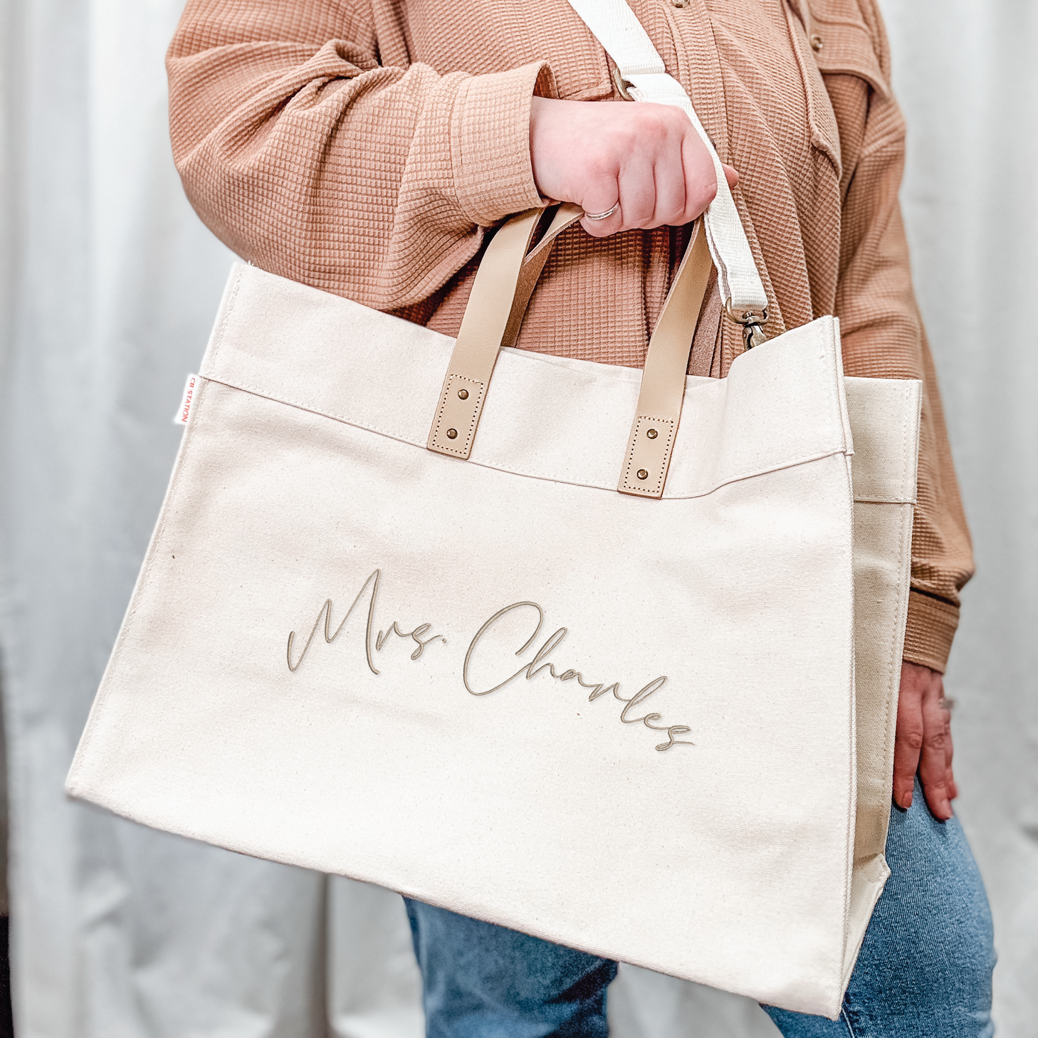 Personalized canvas and leather tote bag with embroidered monogram