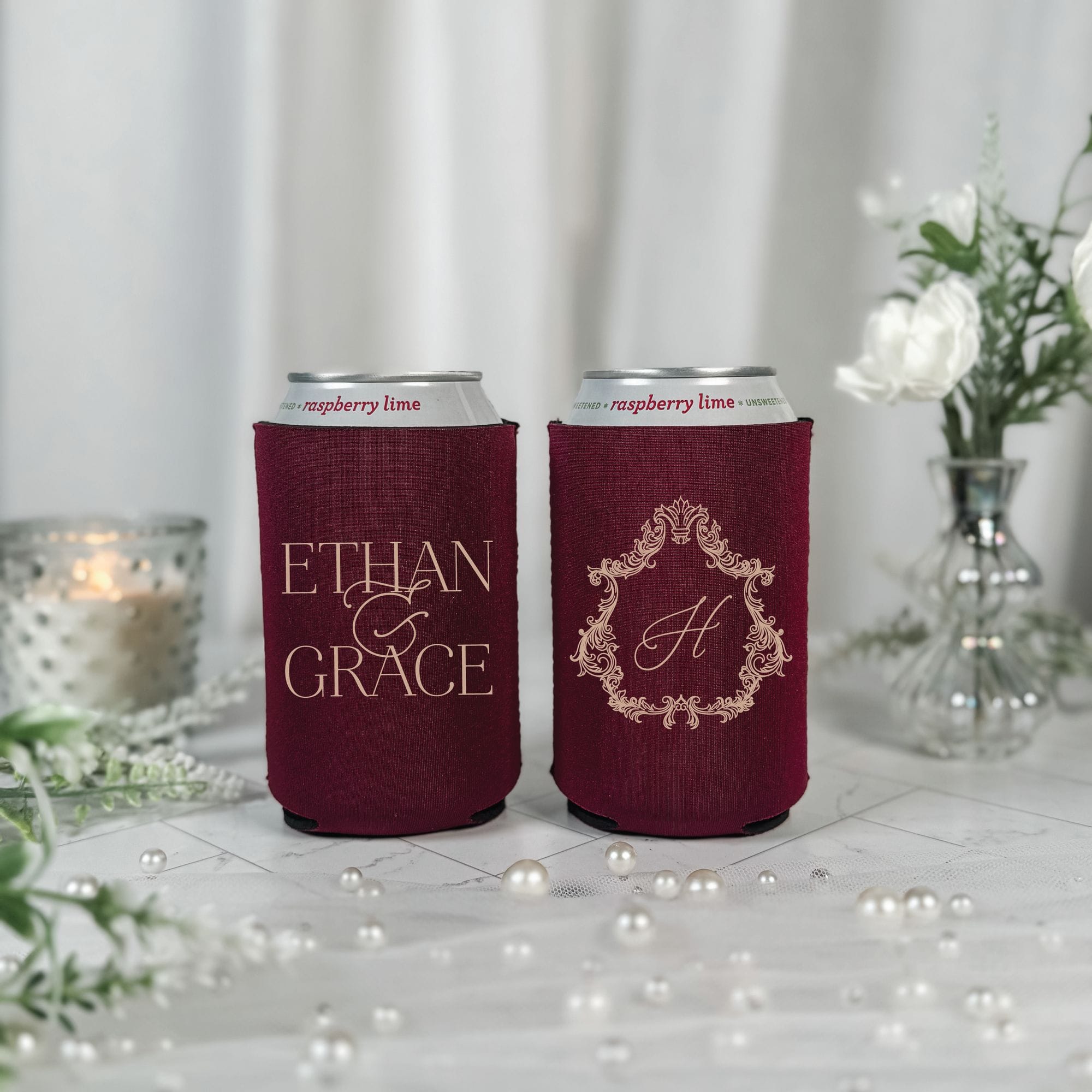 Baroque Crest Monogram Wedding Can Cooler Burgundy with Champagne Print – Rubi and Lib