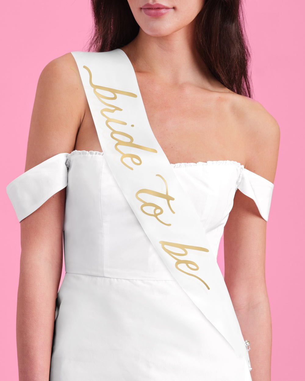 Classic Bride Pack hair bow and sash — detail view