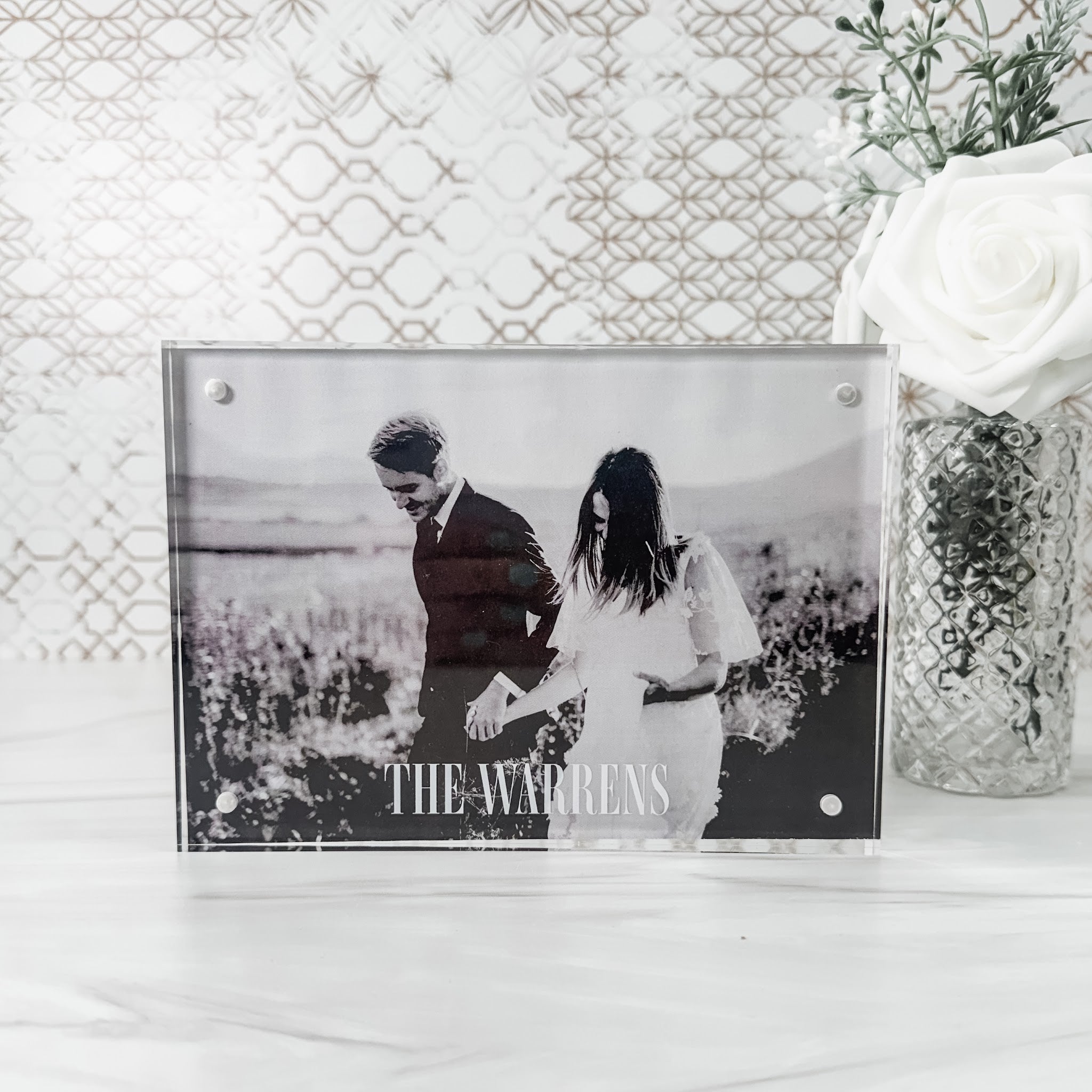 Acrylic magnetic floating photo frame with custom last name