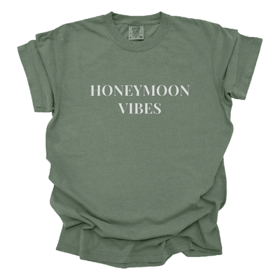 Honeymoon Vibes Puff Print T-Shirt