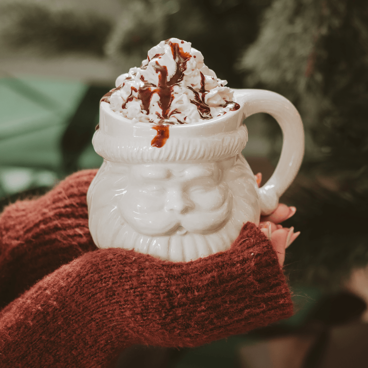 Santa 19oz. Figurine Coffee Mug