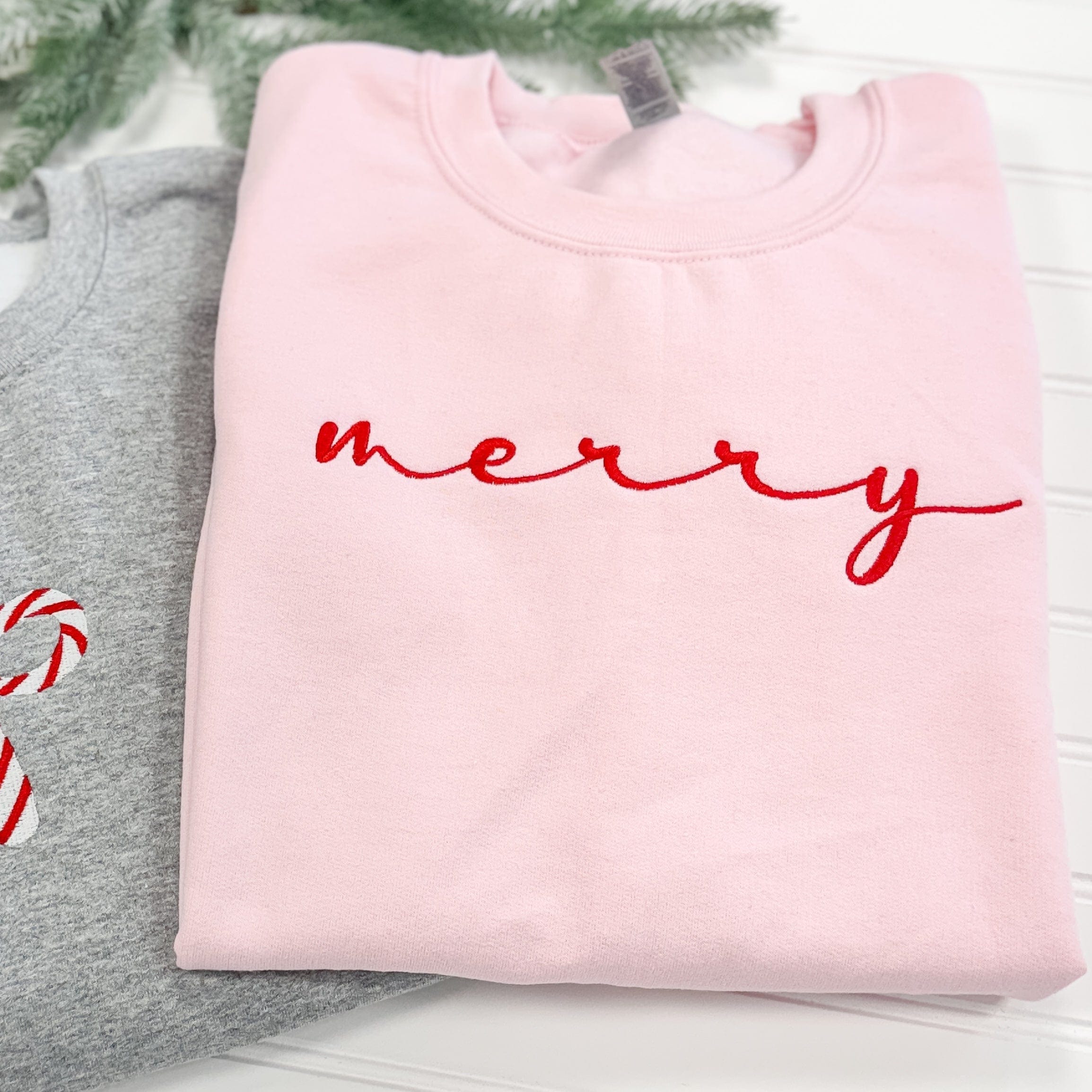 Merry Christmas Sweatshirt - Sweatshirt - Embroidery