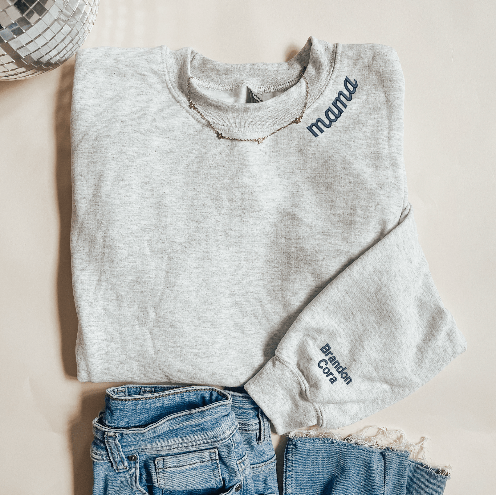 Mama Embroidered Sweatshirt - Sweatshirt - Embroidery