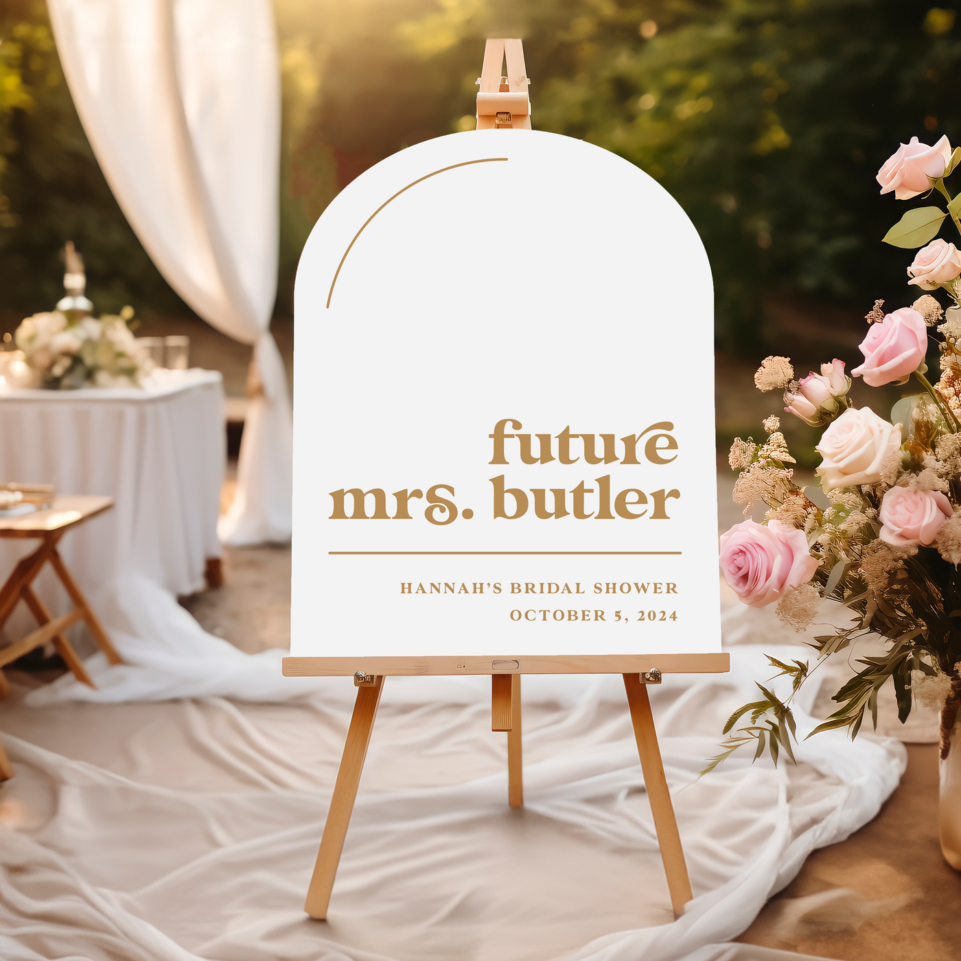 Future Mrs. Arched Acrylic Bridal Shower Sign